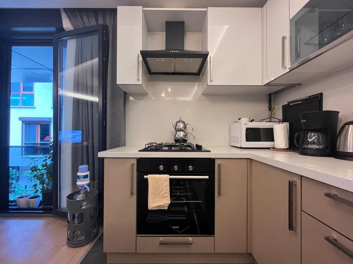 Cozy Unique Flat Hgyhomes1107 Close To The Memoriall Hospital At The City Center Istanbul Exteriör bild